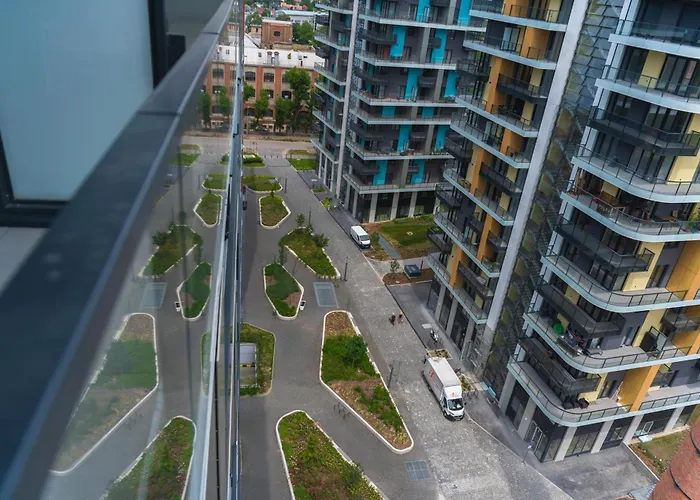 Waterfront City Apartments By Urbanrent